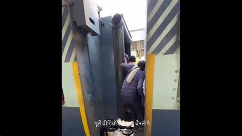 bihar railway station viral video download|Bihar is Not For Beginners: Viral Video Shows。